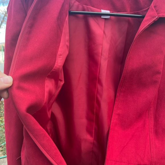 🔥 Red Suede-like Women’s Large Jacket from Dressbarn w/ pockets - Picture 5 of 6